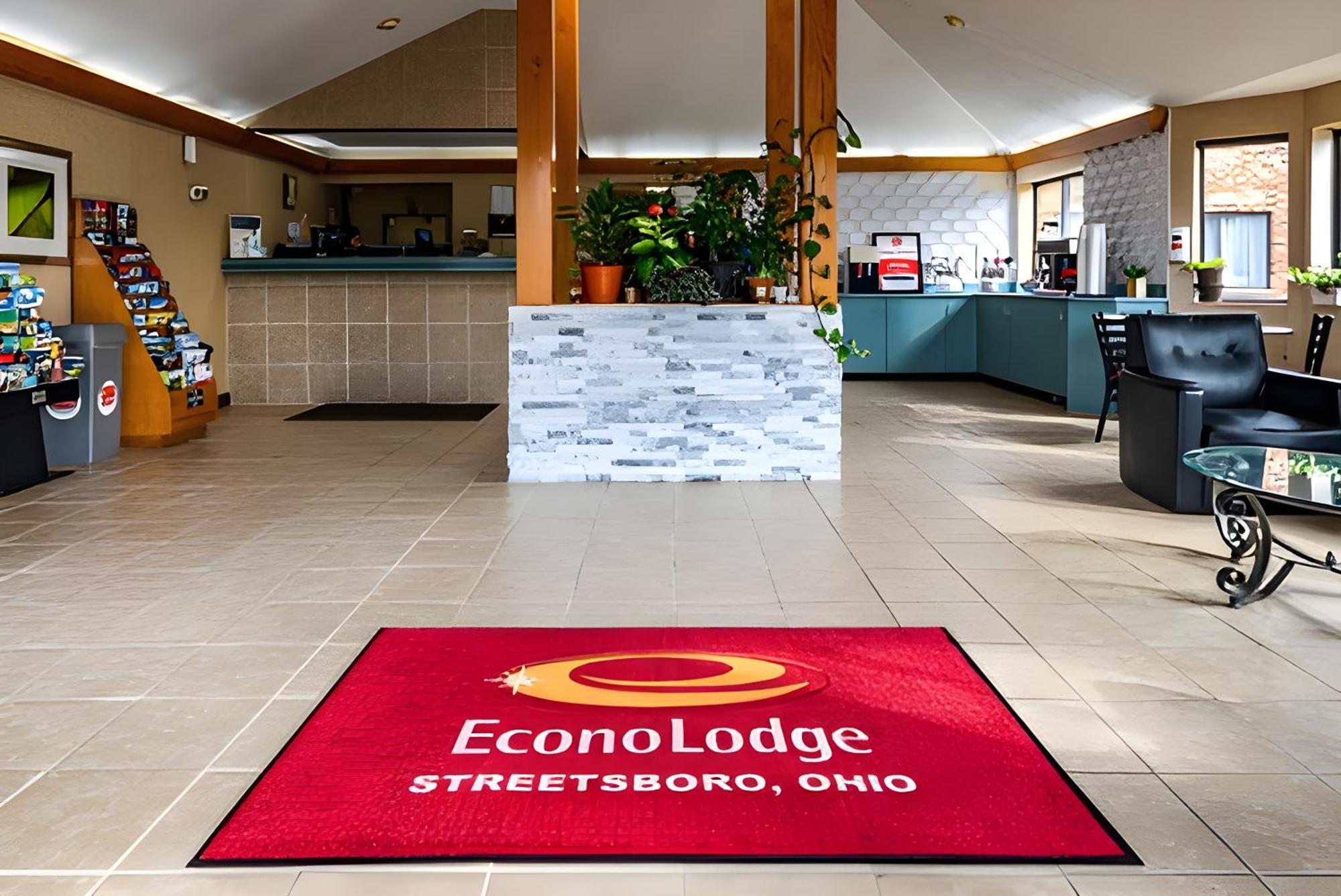 Econo Lodge Streetsboro Esterno foto